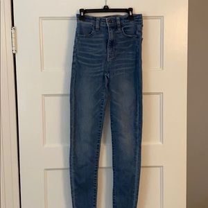 American eagle jeans, IN THE LONG LENGTH